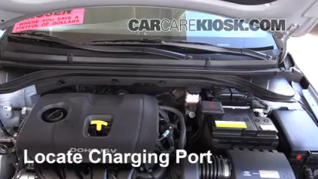 2017 Hyundai Elantra Limited 2.0L 4 Cyl. Aire Acondicionado Agregar Freón